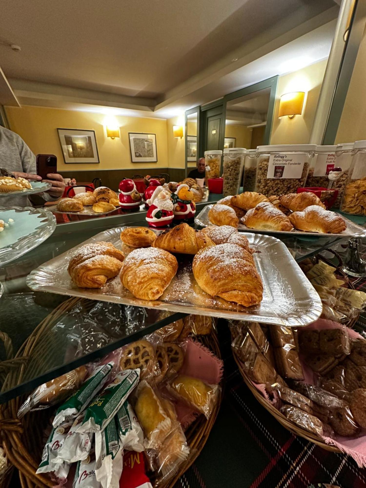 Hotel La Goletta Binasco Dış mekan fotoğraf